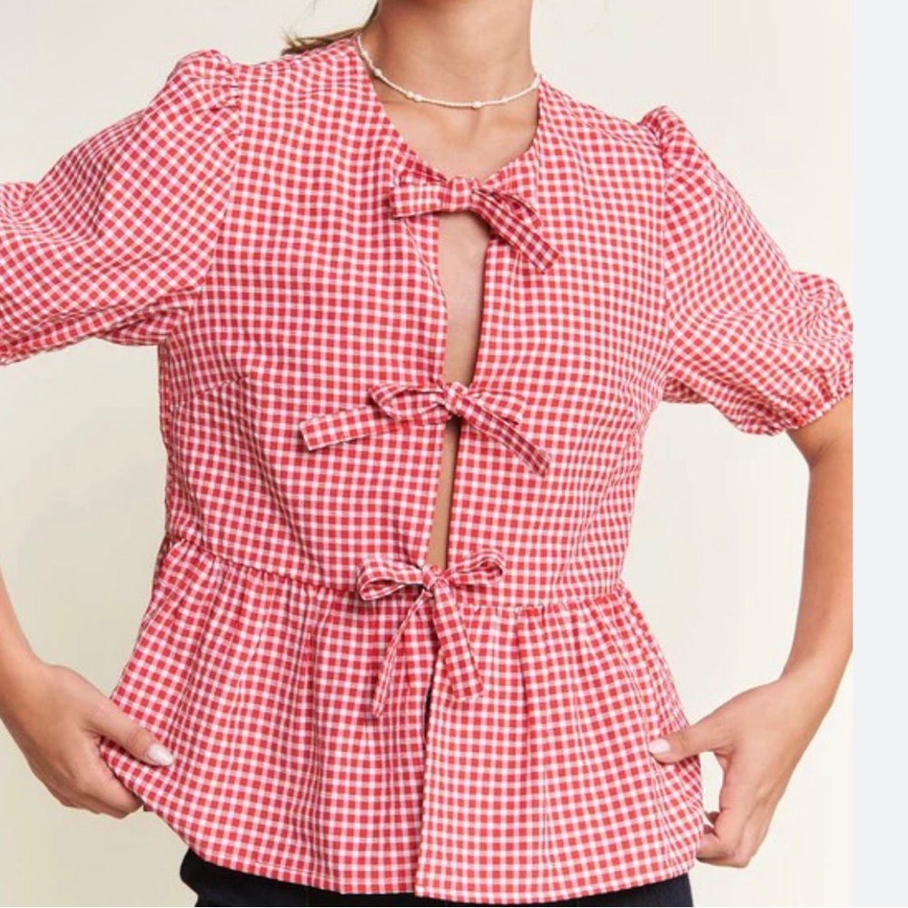 NWT Red Gingham Bow-Tie Blouse